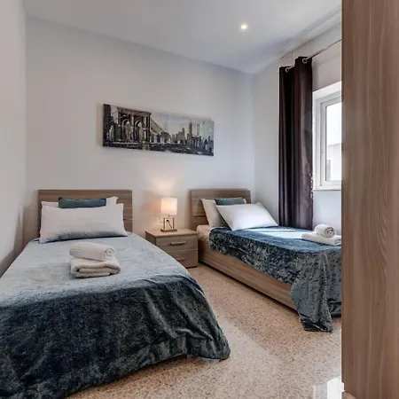 Apartman Uptown By Homely *