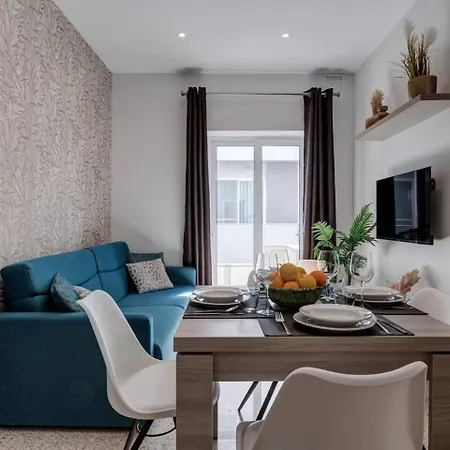 Uptown By Homely Lägenhet *