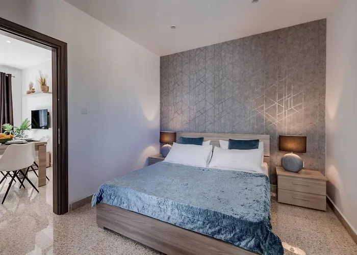 Uptown By Homely المليحة