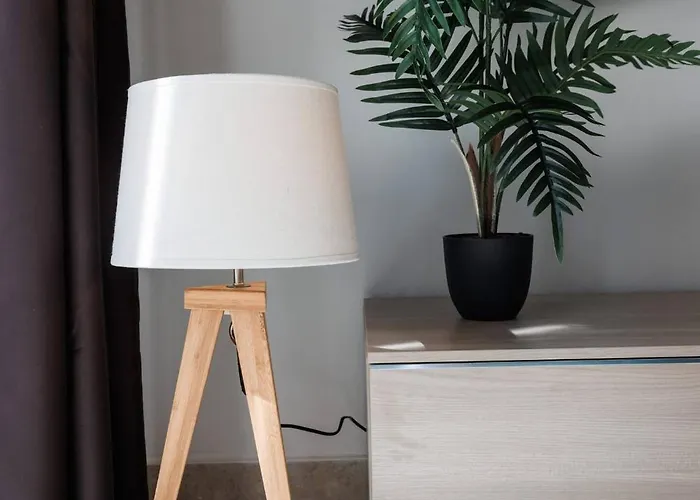 Uptown By Homely شقة المليحة