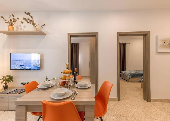 Uptown By Homely * Mellieħa